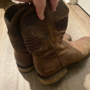 Ariat American flag boots used but no real damage